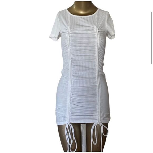 O Vianca White crewneck ribbed T-shirt dress with double ruching, front & back - Picture 13 of 14